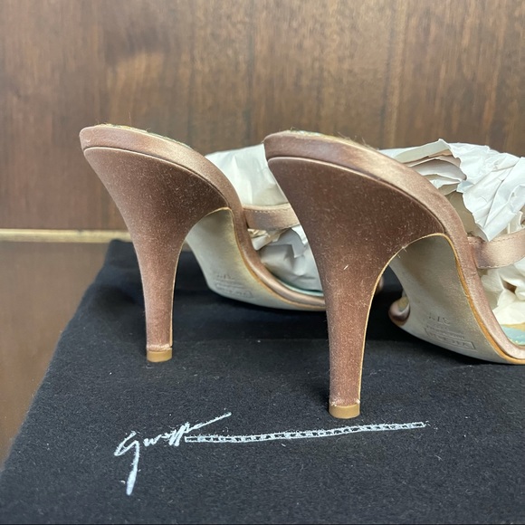 Giuseppe Zanotti jeweled bling gemstone satin heel - Picture 6 of 12